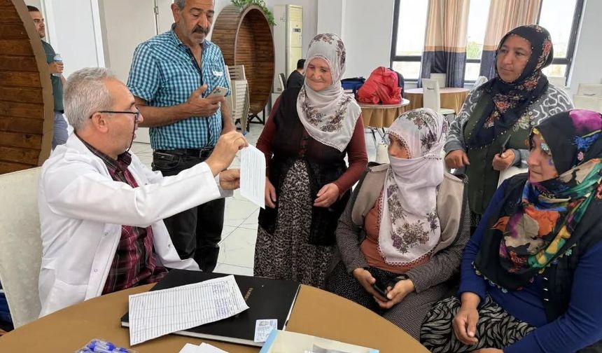 Sağlık ekipleri Orhanlı’da sağlık taraması yaptı