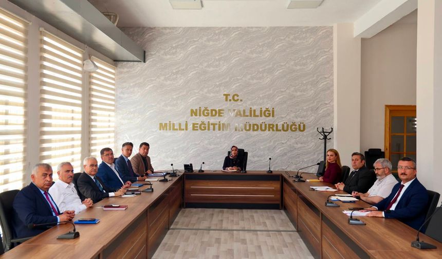 Niğde'de hafta başı koordinasyon toplantısı yapıldı