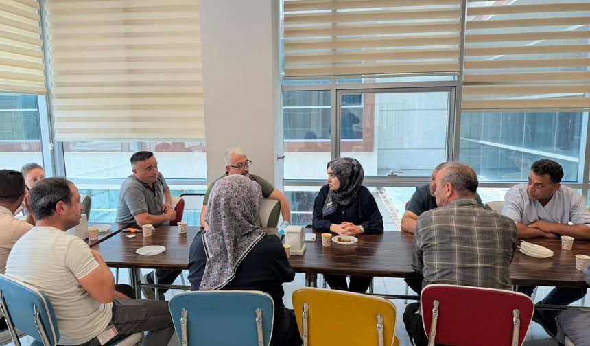 Öz Sağlık-İş Sendikası Çiftlik'te sağlık çalışanlarıyla buluştu