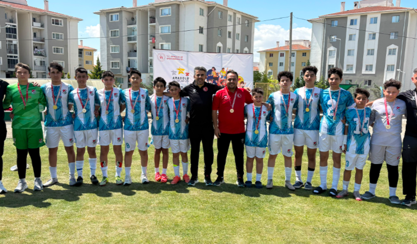 Analig’de bölge şampiyonu Niğde oldu