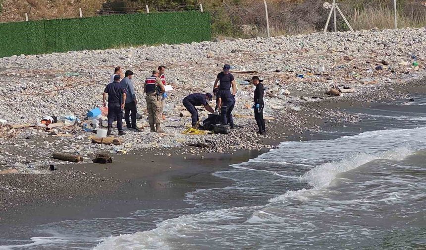 Kimliği belirsiz erkek ces*di bulundu
