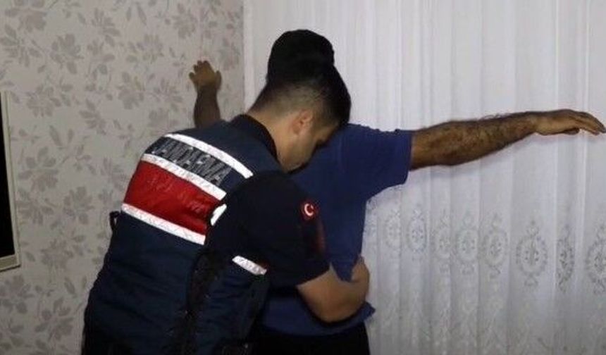 Mersin merkezli te*rör operasyonunda 2 şüpheli tutuklandı