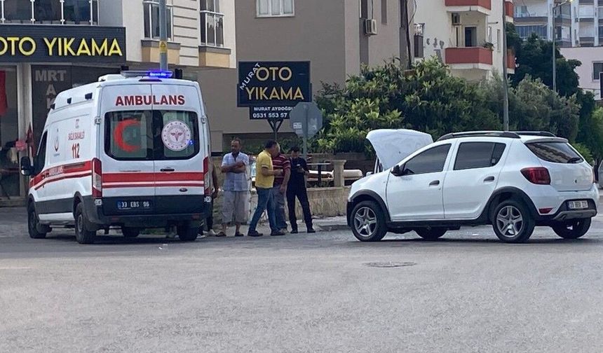 Mersin'de araçların karıştığı kazada 2 yaralı
