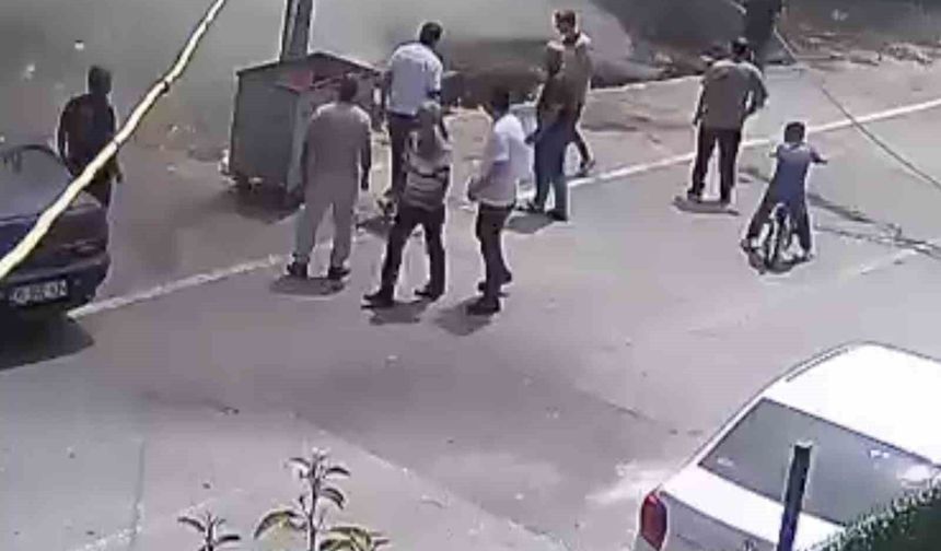 Otluk alanda bulunan atıklardan yangın çıktı