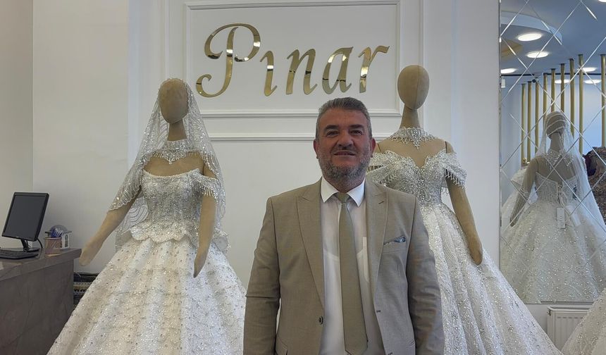 Düğün sezonu gelinlik mağazalarını hareketlendirdi