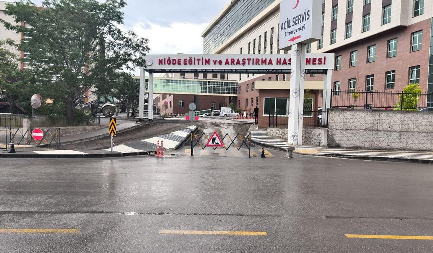 Niğde’de hastane acil girişlerinde geçici düzenleme