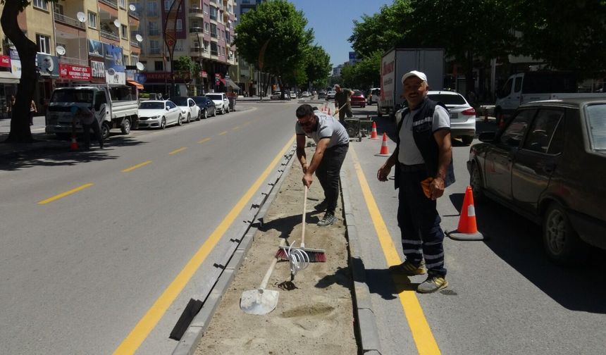 Niğde'de orta refüj düzenlemesi yapılıyor
