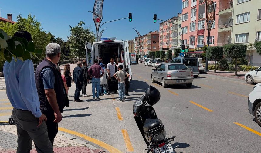Niğde'de otomobil ile motosiklet çarpıştı: 1 yaralı