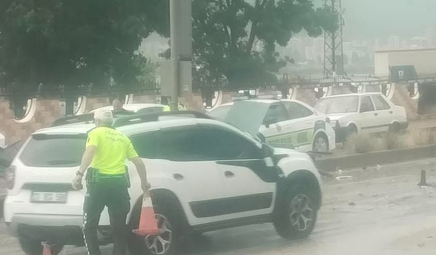 Sazlıca yolunda trafik kazası : 1 Yaralı