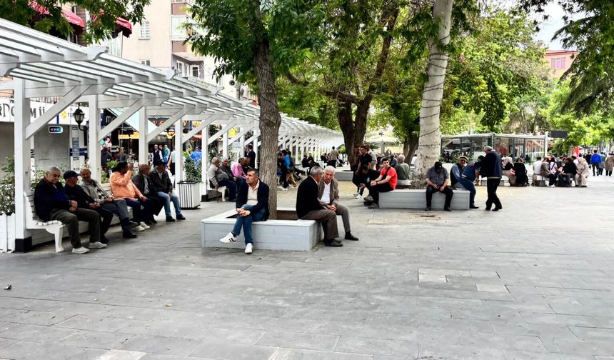 Güneş yüzünü gösterdi, Şadırvan Park canlandı