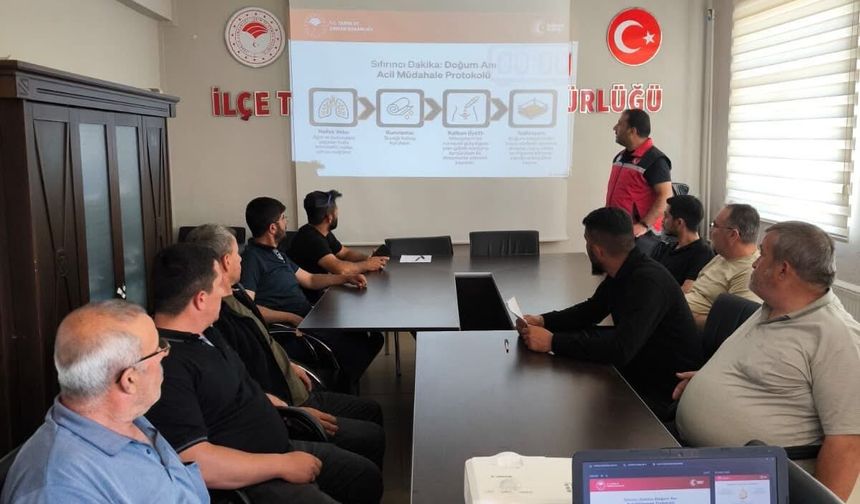 Bor’da üreticilere KKKA ve buzağı ölümleri eğitimi