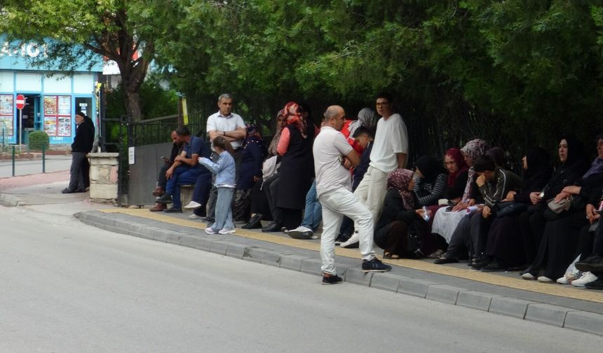 Niğde’de 9 bin 877 aday ter döktü