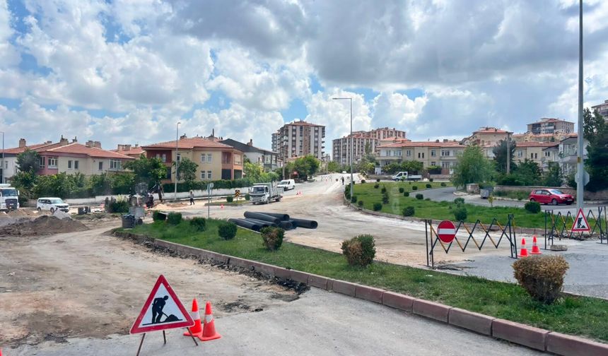 Amas Bulvarı'nda altyapı çalışması sürüyor