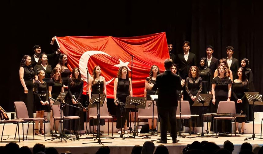 'Seslerin Ahengi' sanatseverlerden tam not aldı