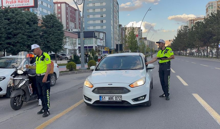 Niğde’de 28 bin 930 araç kontrol edildi