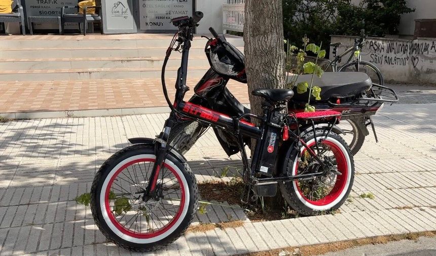 Çorum'da otomobil ile elektrikli bisiklet çarpıştı: 1 yaralı