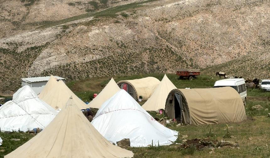 Kılavuz köyünde asırlık yayla geleneği sürdürülüyor