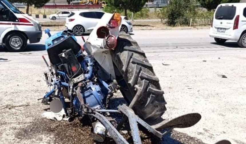Tır ile traktör çarpıştı: 1 ağır yaralı