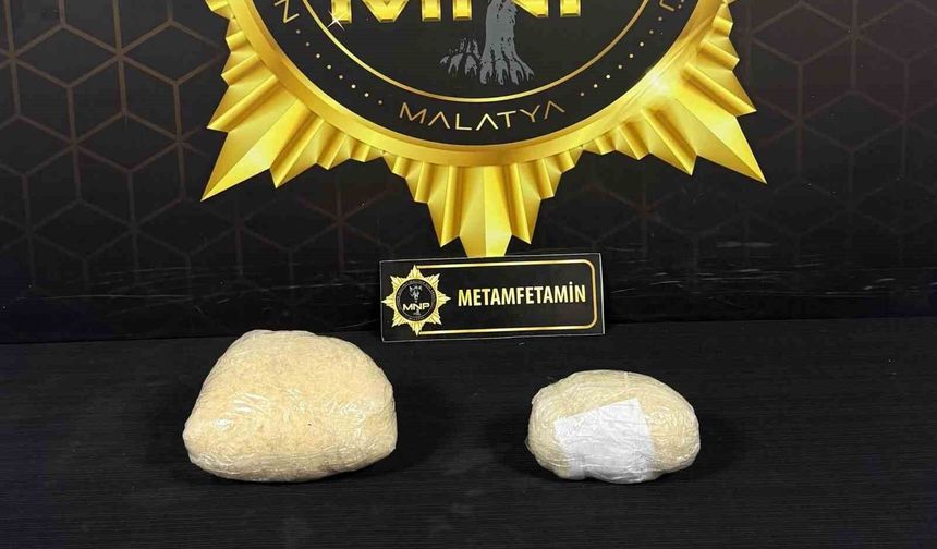 1 kilo 769 gram metamfetamin ele geçirildi