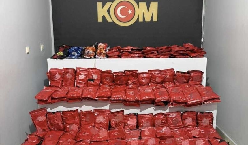272 paket kaçak nargile tütününe el konuldu