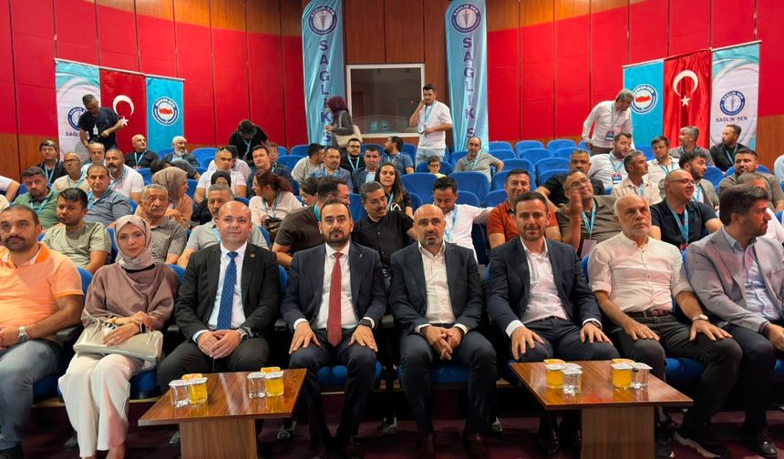 Sağlık-Sen Niğde Şubesi'nde Ebuzer Doğan güven tazeledi