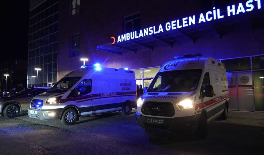 Husumetlisini tüfekle yaralayan şüpheli kaçarken tır çarptı