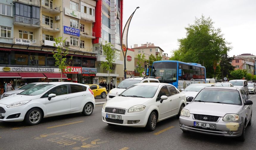 Niğde'de trafik kameralarından kaçamadılar