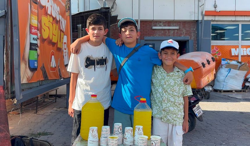 Niğde’de ev yapımı limonatayla hayallerine adım adım ulaşıyorlar