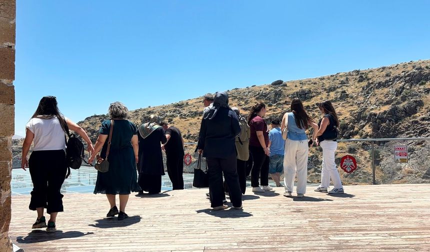 Vatandaşlar hafta sonunda rotasını Yeşilburç'a çevirdiler