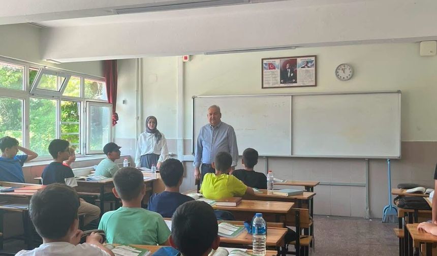 Minik kursiyerler yaz okulunda buluştu