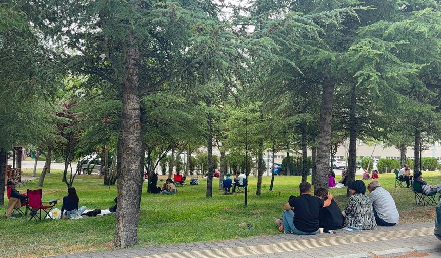 NÖHÜ'de iki oturum arasında mola
