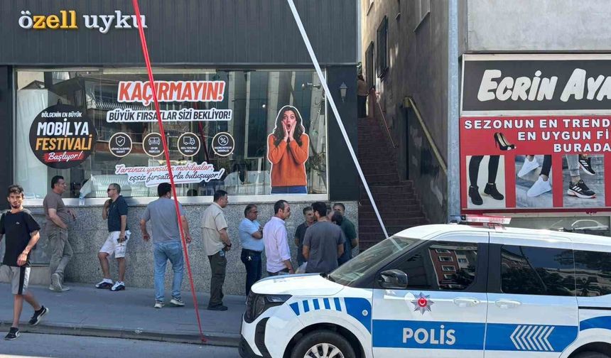 Yakınların haber alamadığı kadın evinde ölü bulundu