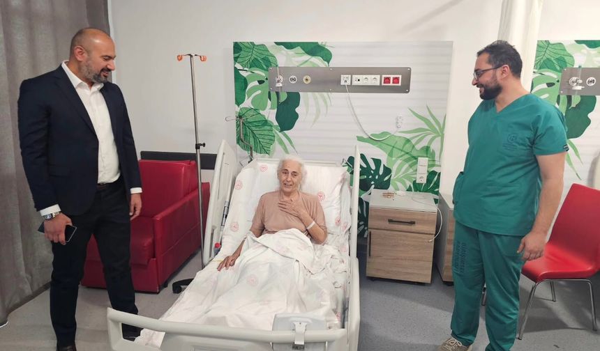 Niğde'de safra yolu taşına ameliyatsız müdahale edildi