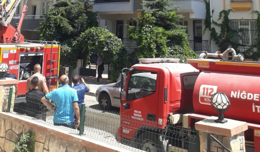 Şahsüleyman Mahallesi'nde çatı katında yangın