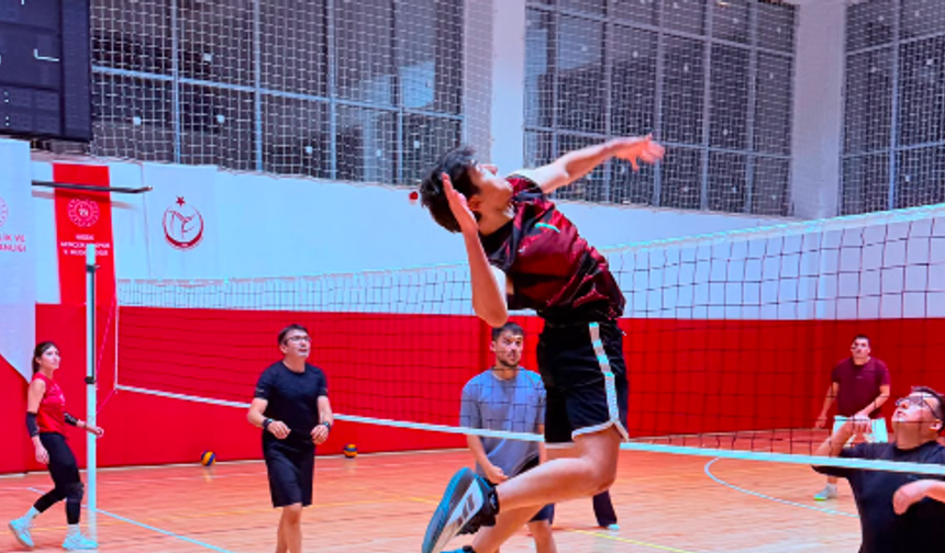 Yeşilay Niğde, bağımlılığa karşı sahaya çıktı