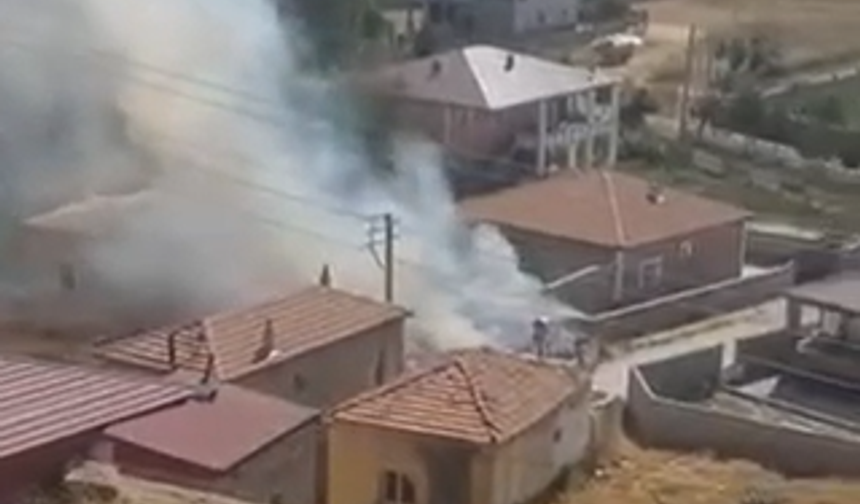 Çayırlı’da otluk alanda çıkan yangın bahçelere sıçradı