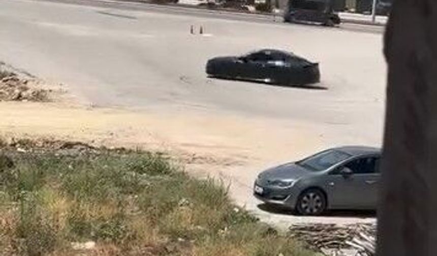 Drift atan sürücü kameraya yansıdı