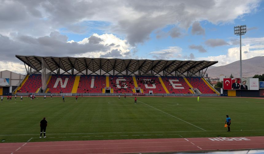 Niğde Belediyesi Spor Akdeniz Belediye Spor maç sonucu