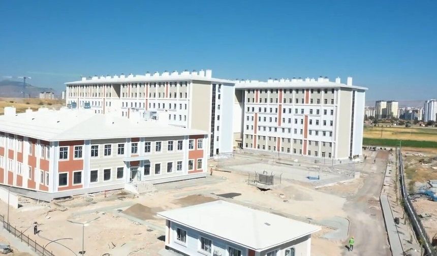 3 bin kişilik öğrenci yurdu inşaatı tamamlandı