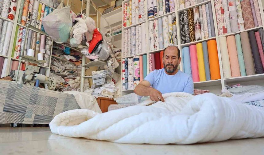 Gurbetçi yoğunluğu yorgancı esnafının işlerini artırdı