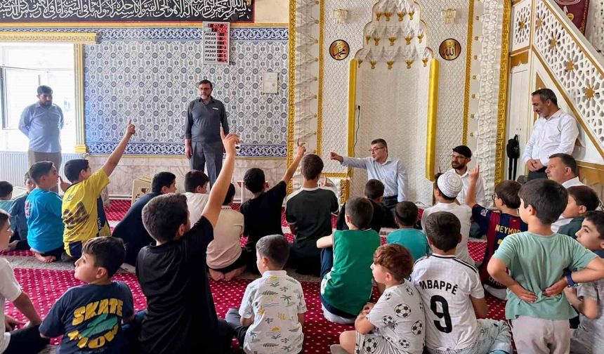Yaz Kur'an kurslarında eğitim süreci yakından takip ediliyor