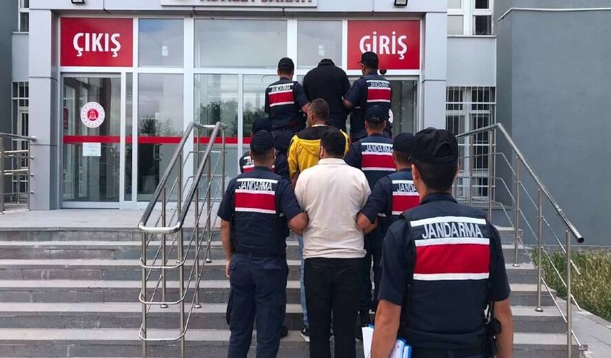 Niğde’de sahte altınla büyük vurgun girişimi: 5 gözaltı