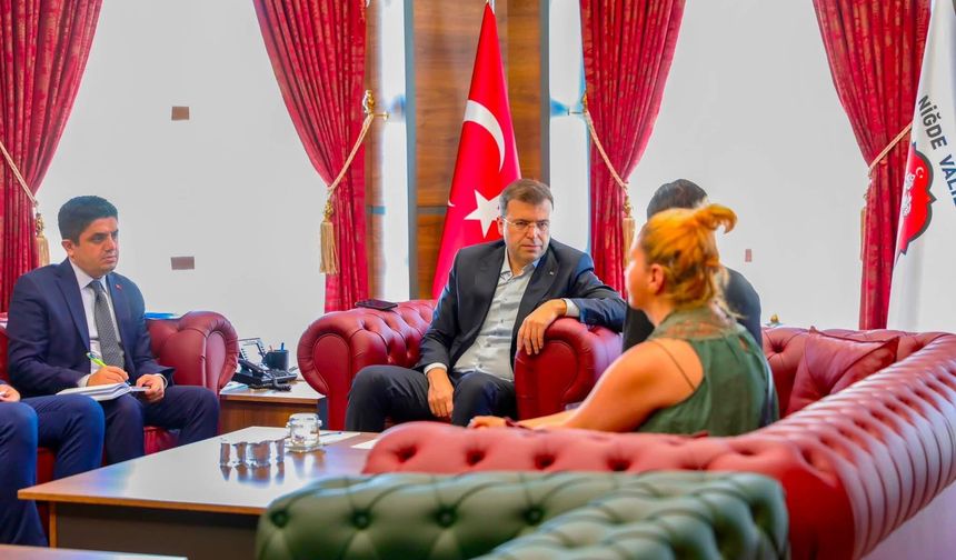 Vali Akmeşe, vatandaşların taleplerini dinledi