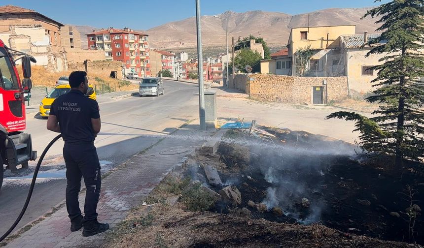 Niğde'de Kale Mahallesi'nde yangın çıktı