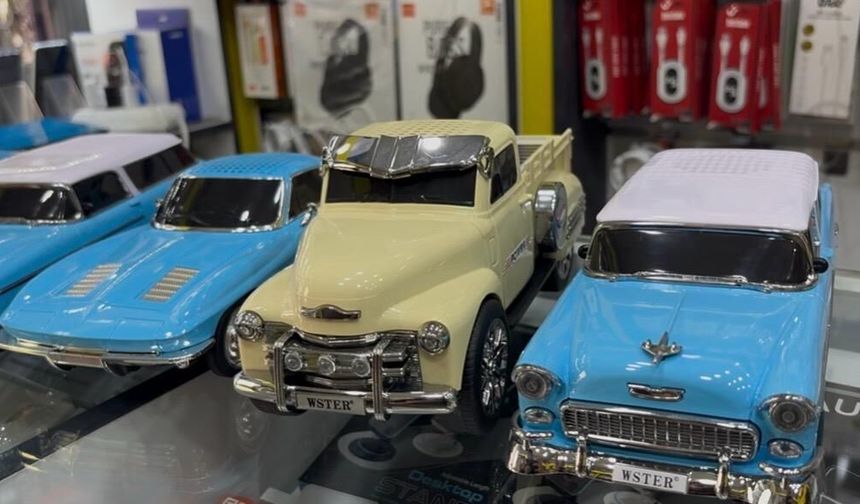 Niğde’de klasik otomobil tutkusu bu kez hoparlörlere yansıdı
