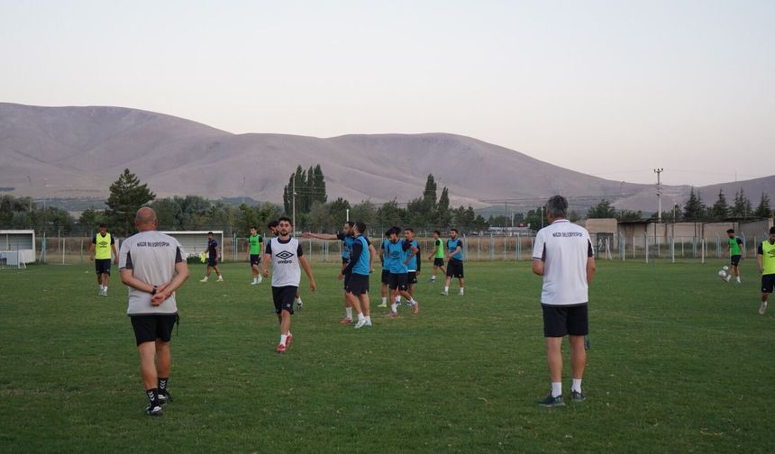 Niğde Belediyespor’da ikinci etap hazırlıkları tamamlandı