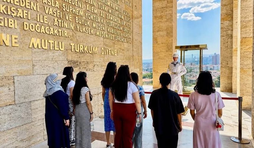 Niğde Çocuk Evleri Sitesi’ndeki çocuklar Ankara’yı gezdi