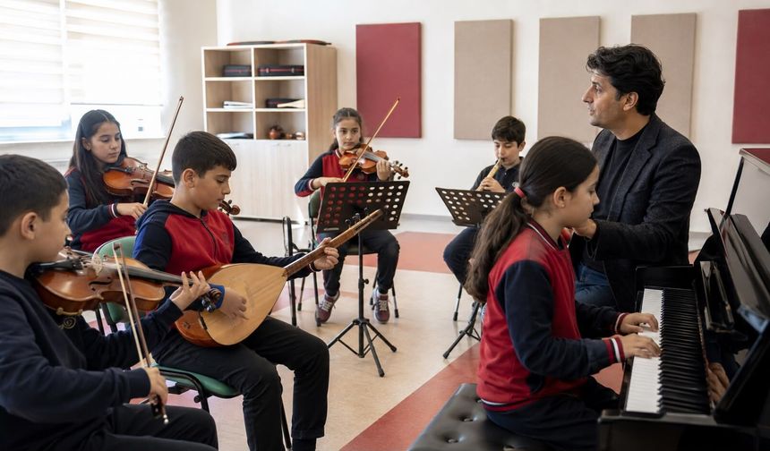 Niğde’nin ilk müzik ilkokulu ve ortaokulu açılıyor