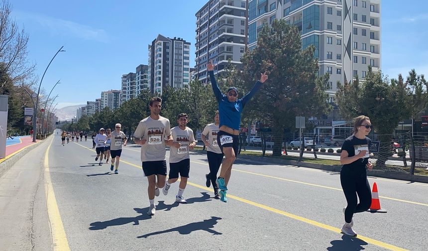 3. Geleneksel Niğde Yarı Maratonu’nun tarihi belli oldu