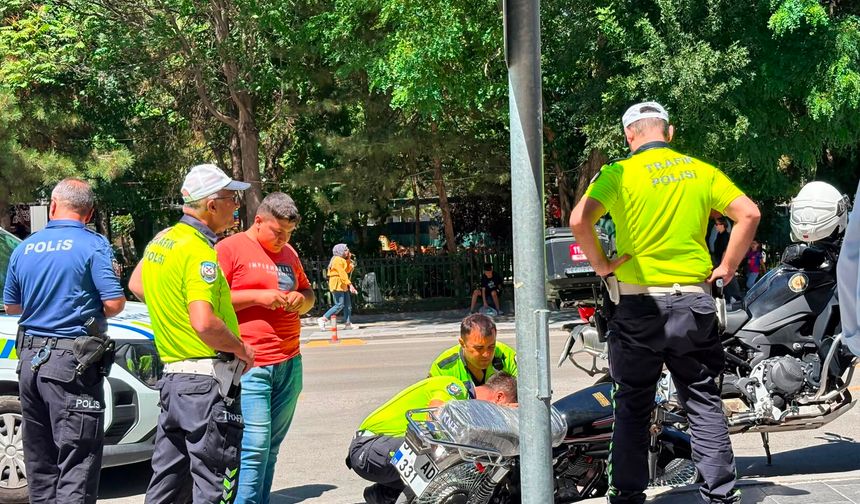 Niğde’de abartı egzozlu motosiklete ceza